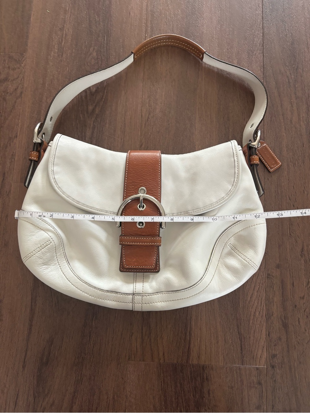 Coach white and brown leather soho shoulder bag - Picture 3 of 11